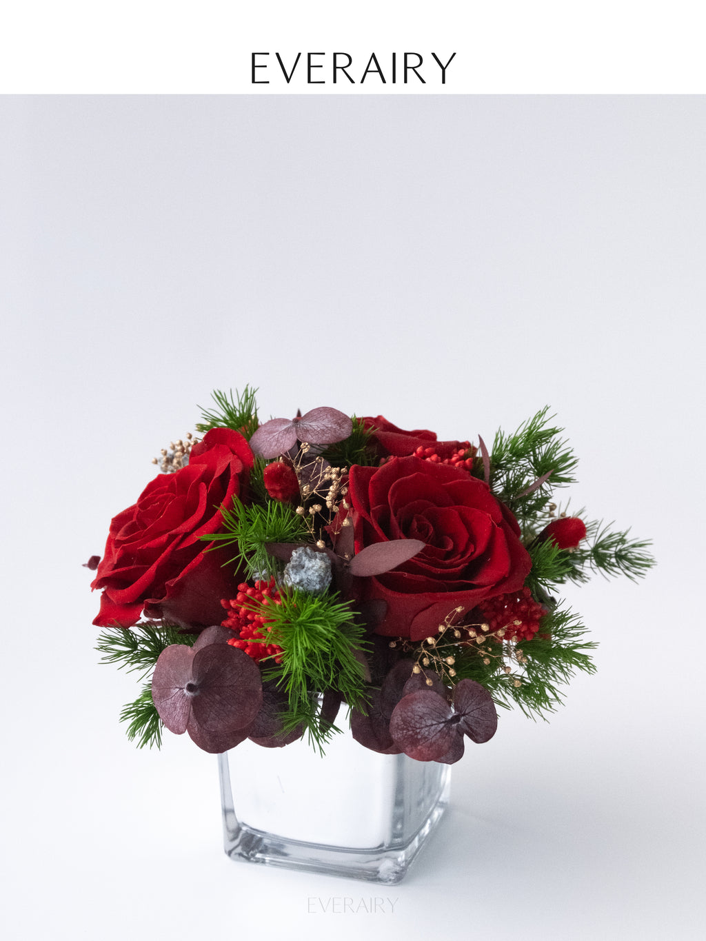 Scarlet Noël - Preserved Flower Arrangement