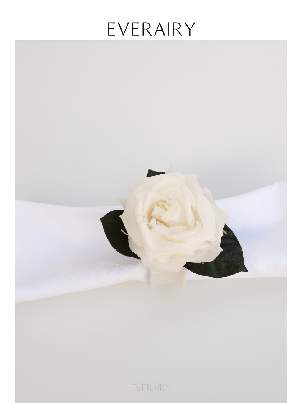 Ivory Place - Preserved Flower Napkin Ring